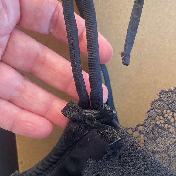 NWOT Cacique satin lace Demi bra 40DDD - Picture 4 of 9